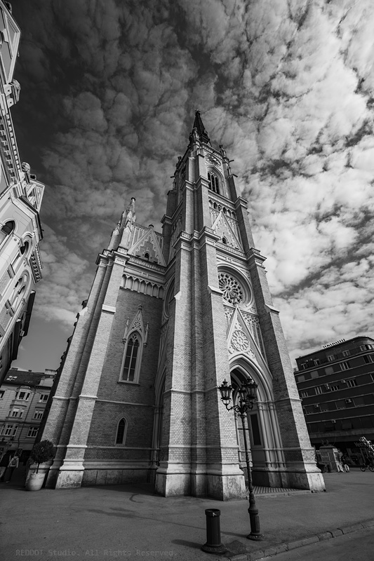 Sony a7IV + Viltrox 14mm f4, f8, ISO100